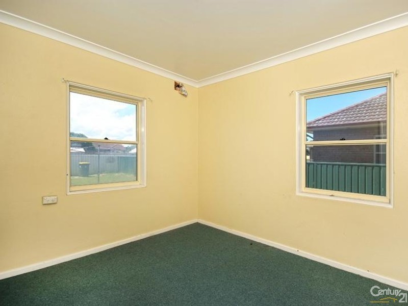 2 Stone Street, Stockton NSW 2295