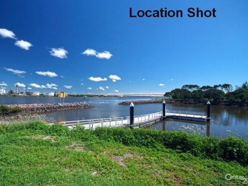 2 Stone Street, Stockton NSW 2295