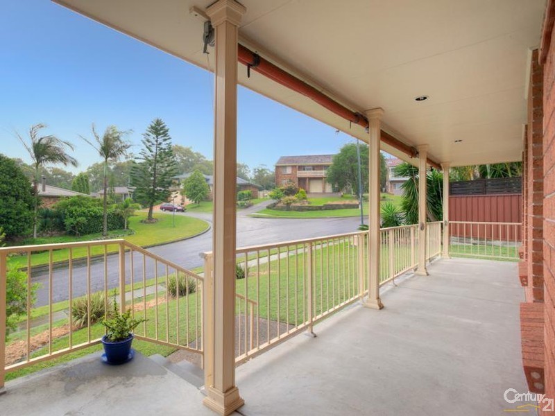 5 Dulungra Avenue, Belmont North NSW 2280