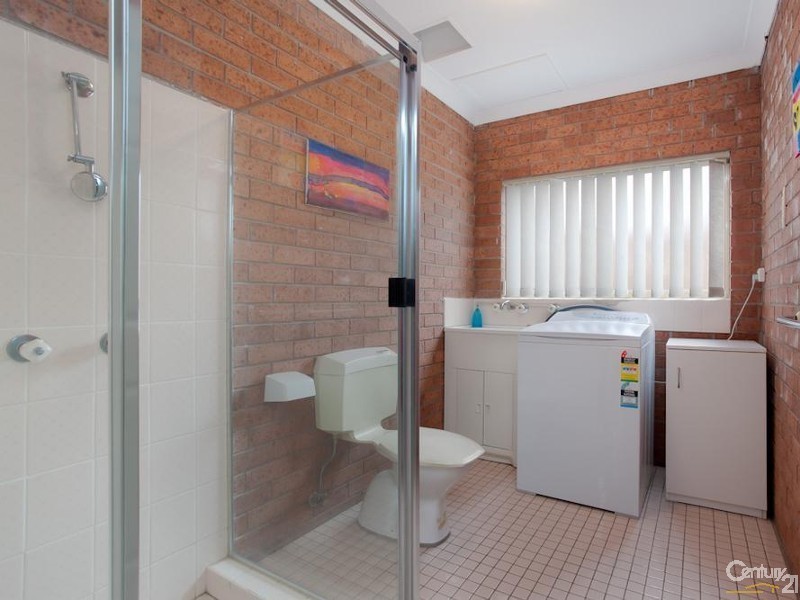 5 Dulungra Avenue, Belmont North NSW 2280
