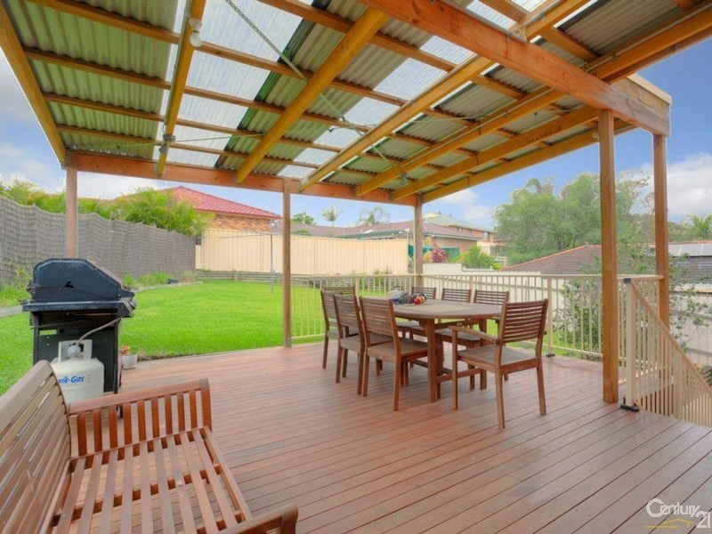 5 Dulungra Avenue, Belmont North NSW 2280