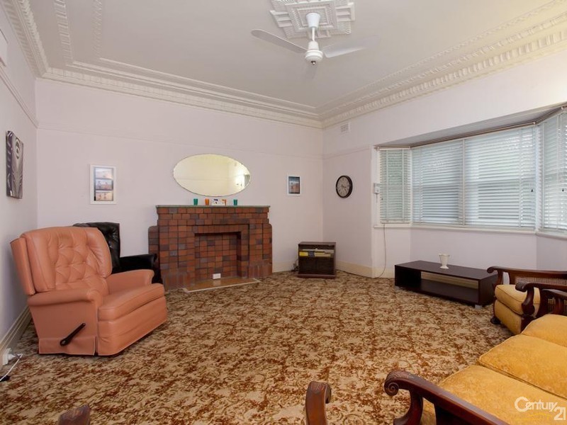 43 Ella Street, Adamstown NSW 2289