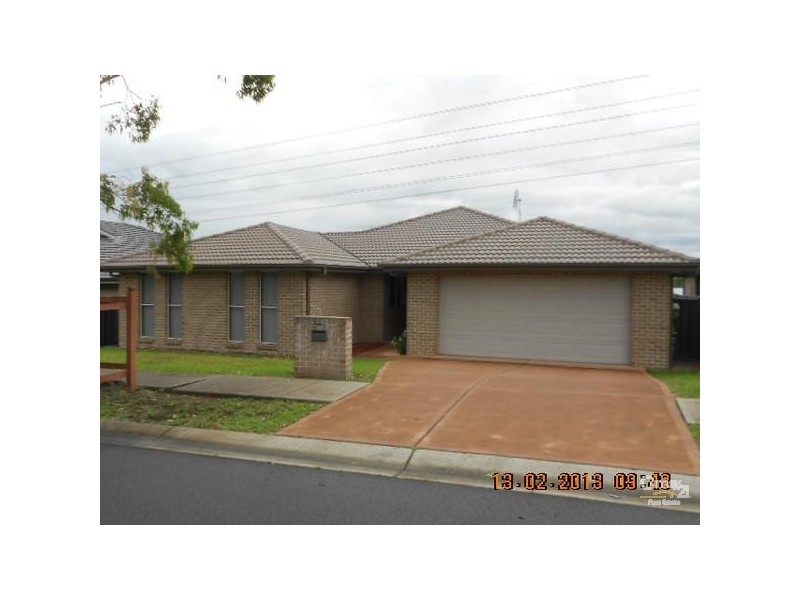 62 Dalmeny Avenue, Macquarie Hills NSW 2285