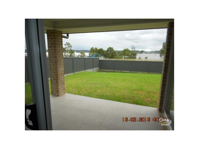 62 Dalmeny Avenue, Macquarie Hills NSW 2285