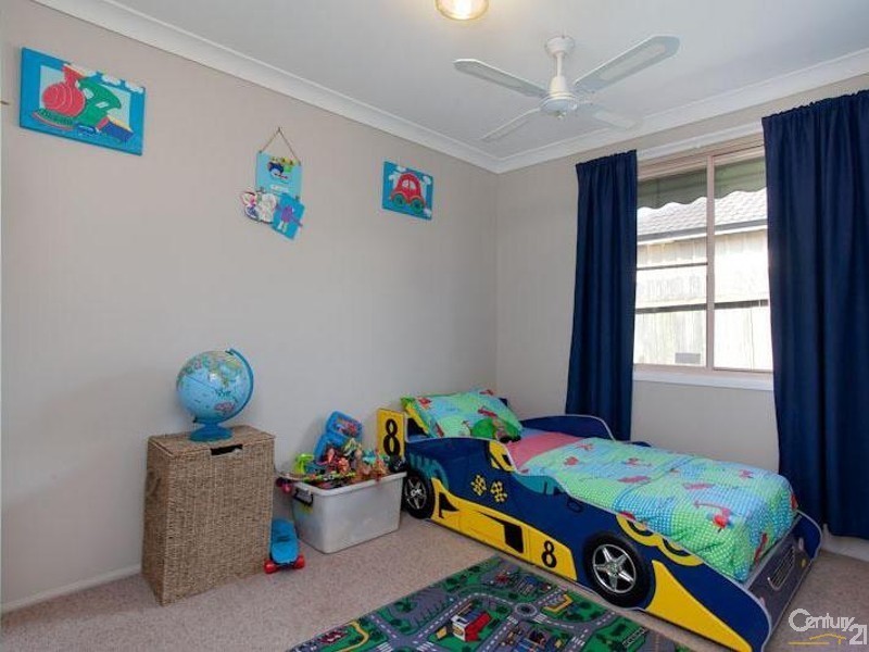 19 Angophora Close, Mount Hutton NSW 2290