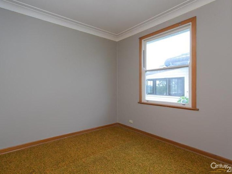 16 Madison Drive, Adamstown Heights NSW 2289