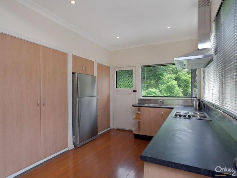 38 Coronation Street, Warners Bay NSW 2282