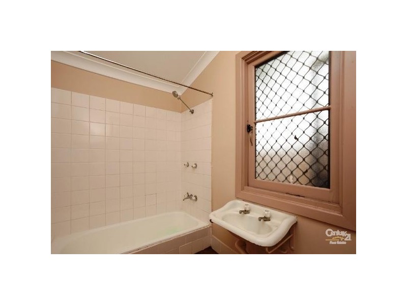 54 Nobbys Road, Newcastle East NSW 2300