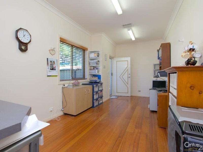 29 Seafarer Close, Belmont NSW 2280