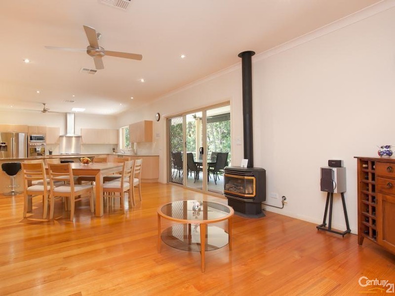 29 Seafarer Close, Belmont NSW 2280