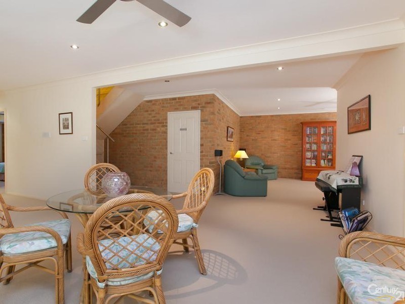 29 Seafarer Close, Belmont NSW 2280