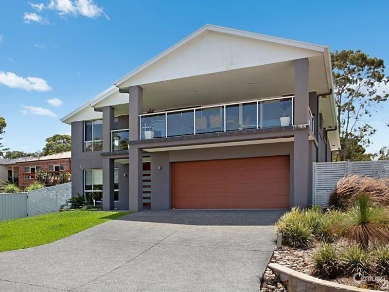 1 Maria Court, Floraville NSW 2280