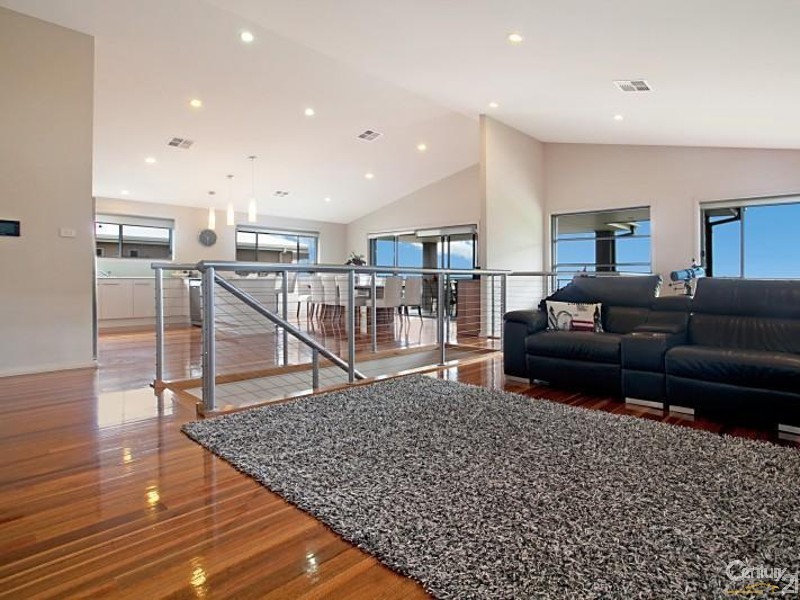 1 Maria Court, Floraville NSW 2280