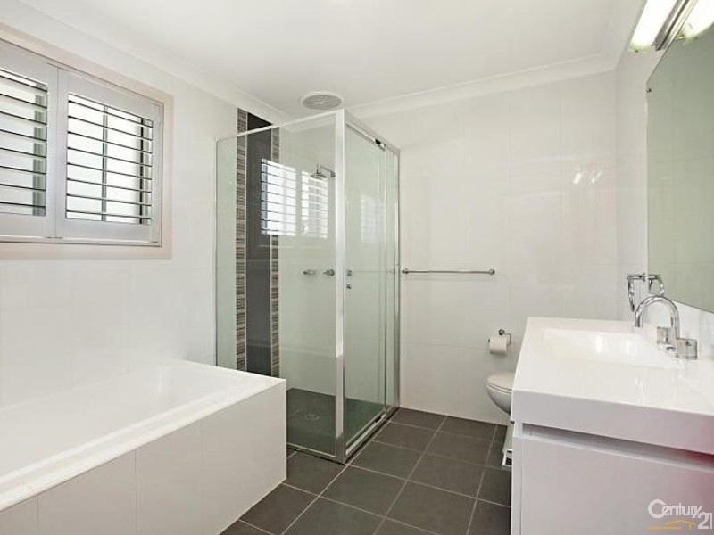 1 Maria Court, Floraville NSW 2280