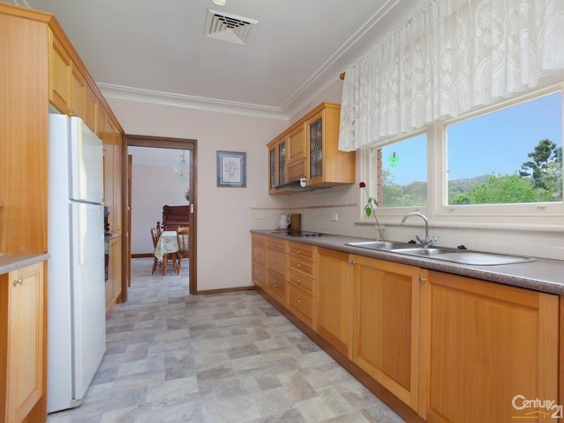 12 Bender Parade, Kotara NSW 2289