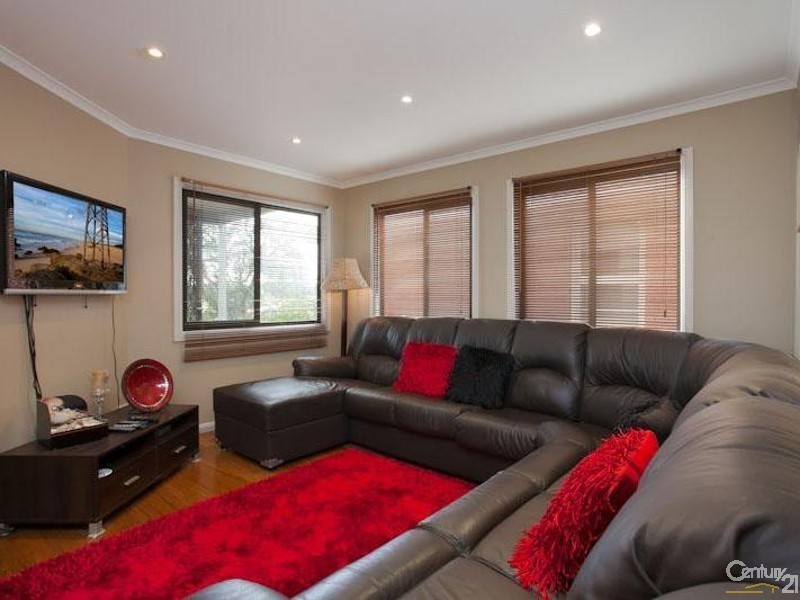 54 Elsdon Street, Redhead NSW 2290