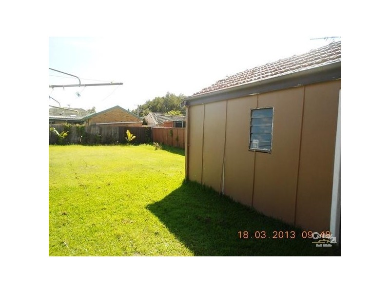 18 Harry Street, Belmont South NSW 2280
