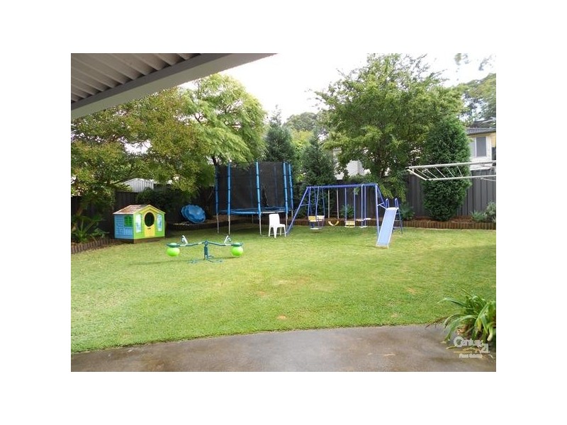 5 Julie Avenue, Warners Bay NSW 2282