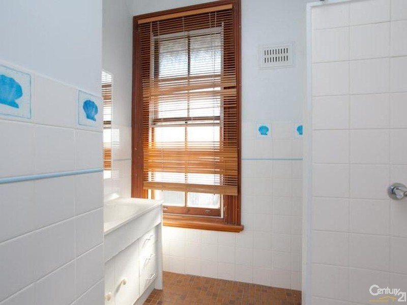 48 Nobbys Road, Newcastle East NSW 2300