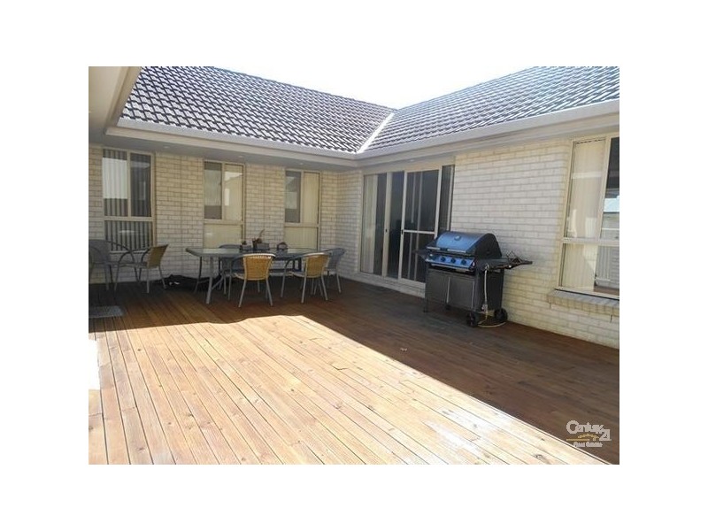 5 Pandorea Way, Valentine NSW 2280