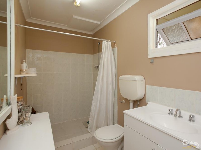 2B Alexander Place, Swansea NSW 2281