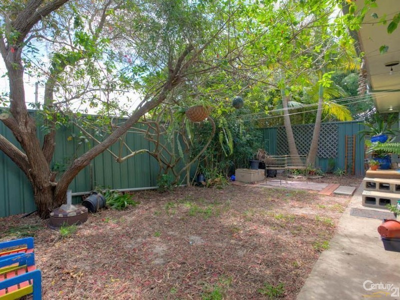 2B Alexander Place, Swansea NSW 2281