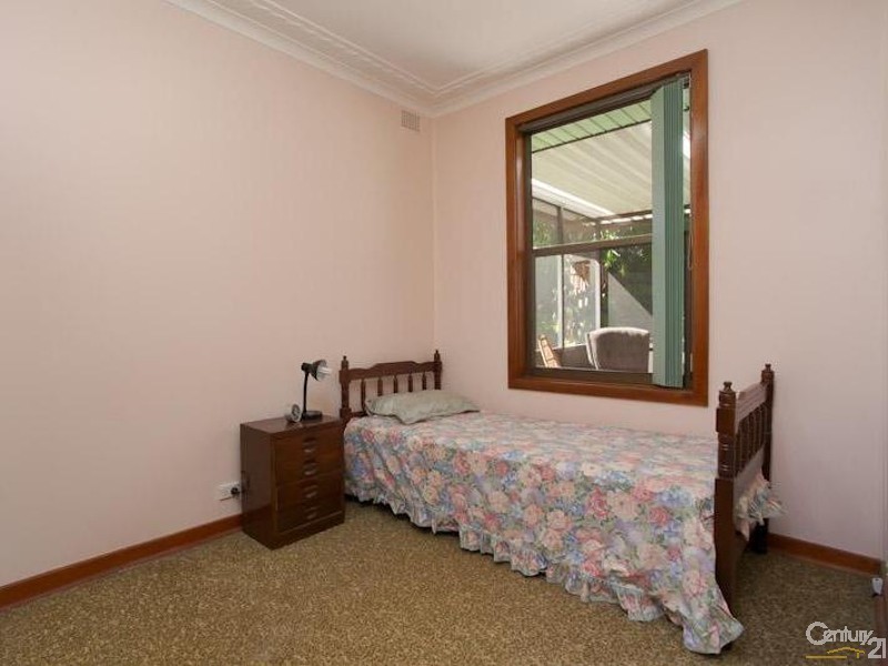 69 Carolyn Street, Adamstown Heights NSW 2289