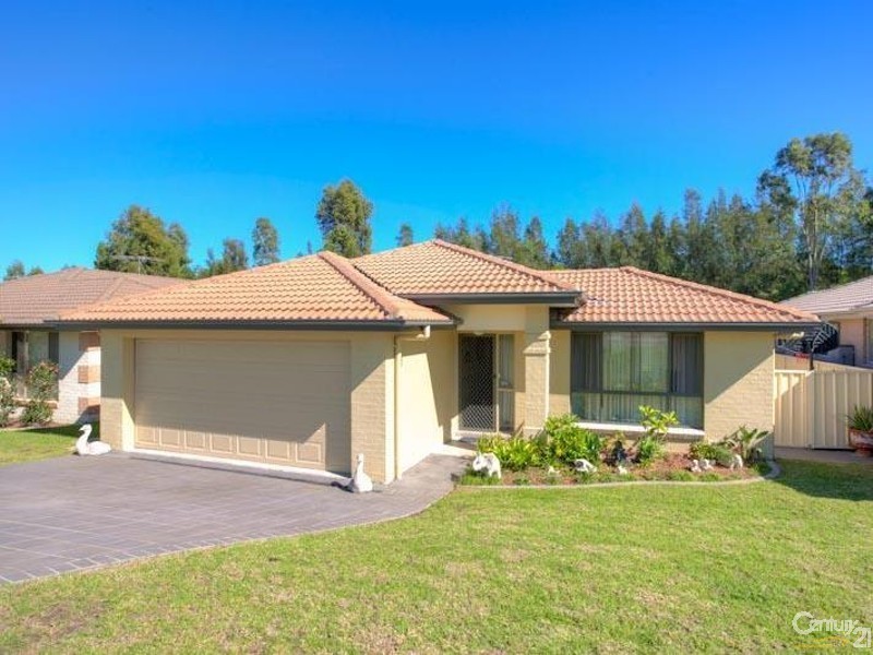 8 Martens Avenue, Raymond Terrace NSW 2324