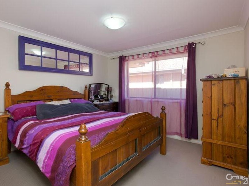 8 Martens Avenue, Raymond Terrace NSW 2324