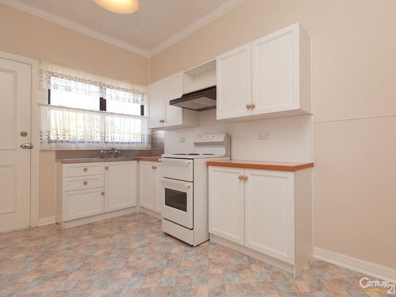 21 Buxton Street, Adamstown NSW 2289