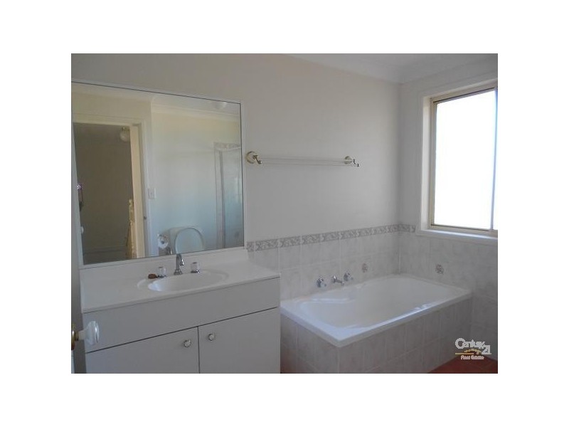 2/26 George Street, Dudley NSW 2290