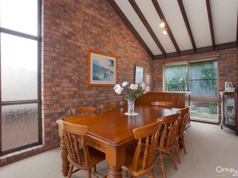 18 Bickton Close, Dudley NSW 2290