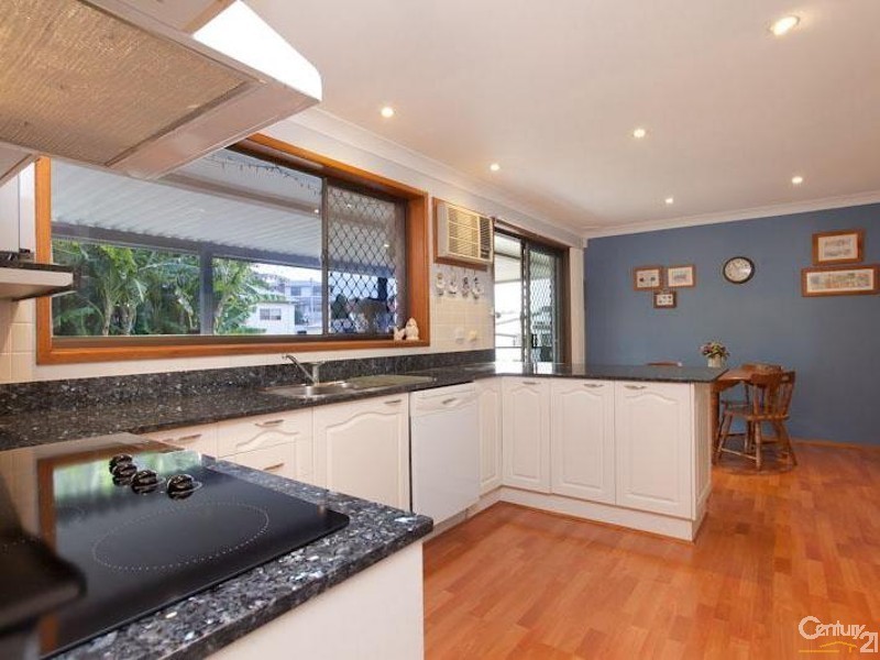 18 Bickton Close, Dudley NSW 2290