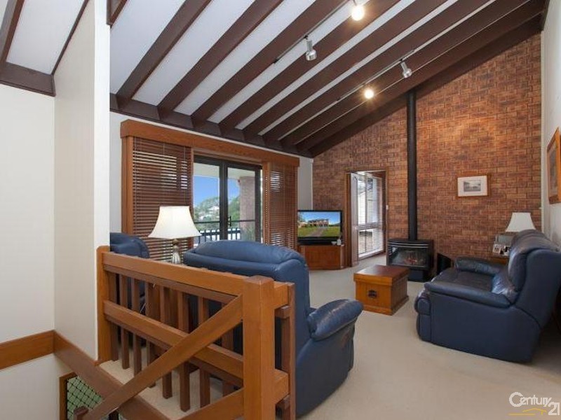 18 Bickton Close, Dudley NSW 2290