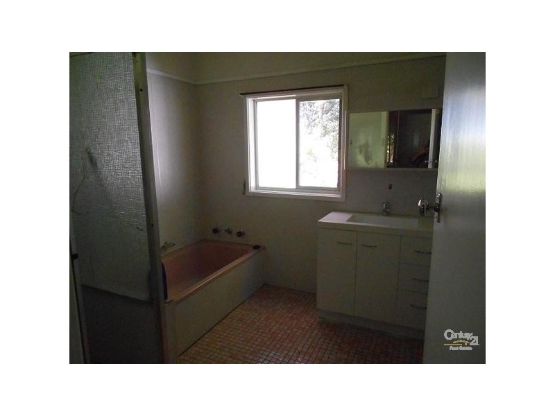 182 Charlestown Road, Charlestown NSW 2290