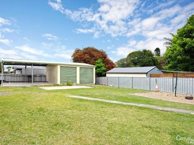 18 Casey Street, Gateshead NSW 2290