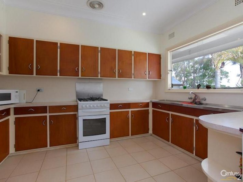 31 Milson Street, Charlestown NSW 2290