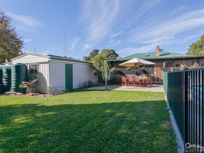 9 Fourth Street, Cardiff South NSW 2285