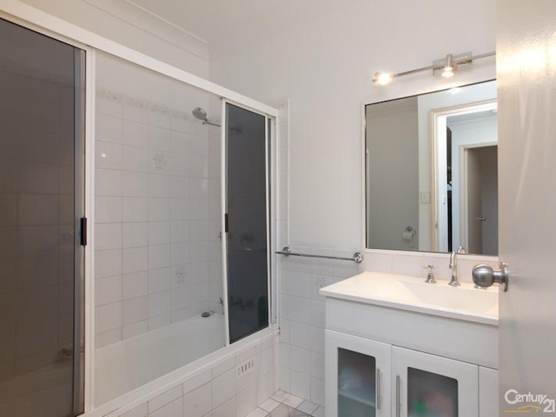 3/35 McElwee Drive, Tingira Heights NSW 2290