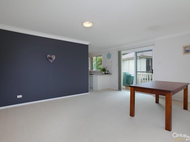 5/4 Louisa Avenue, Highfields NSW 2289