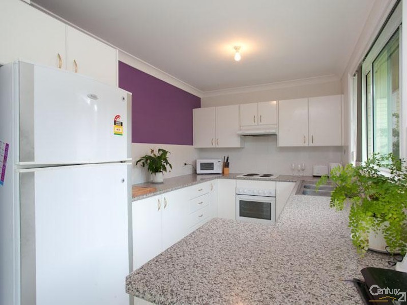 5/4 Louisa Avenue, Highfields NSW 2289