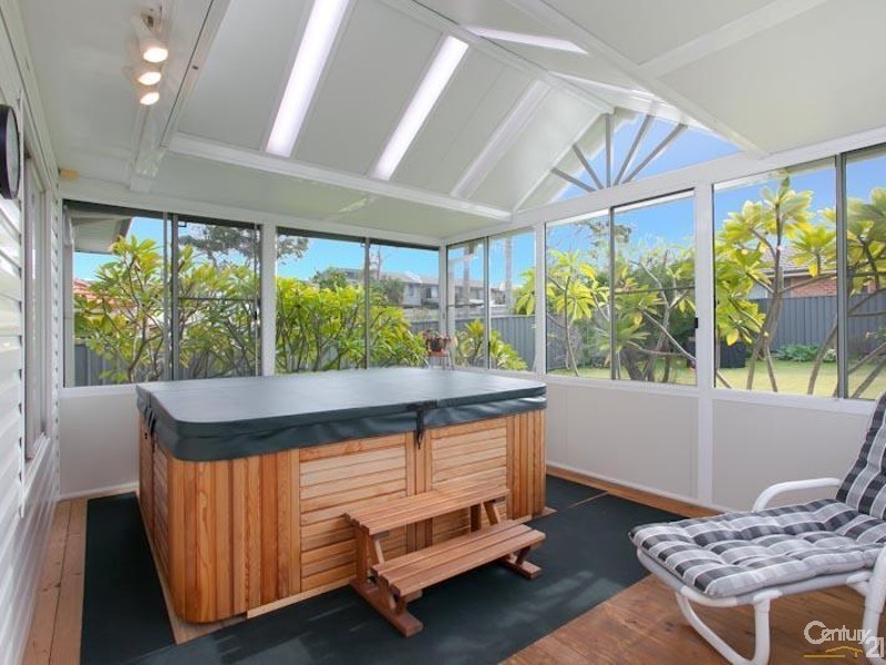 20 Shelton Street, Charlestown NSW 2290