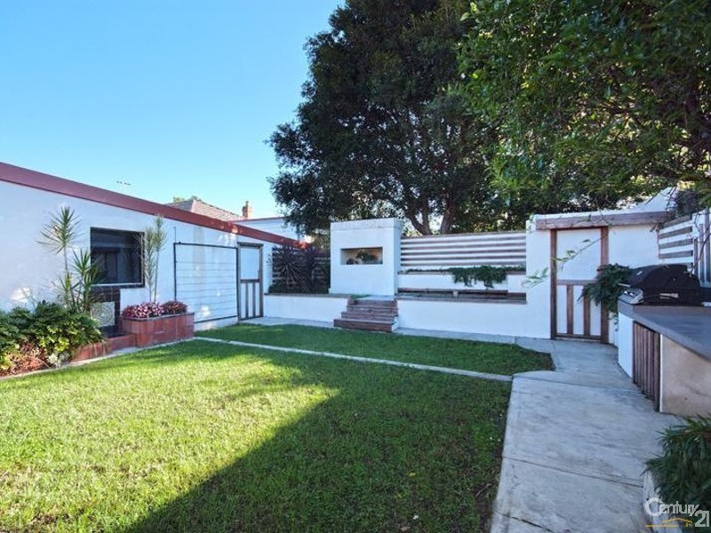 21 Birdwood Street, New Lambton NSW 2305