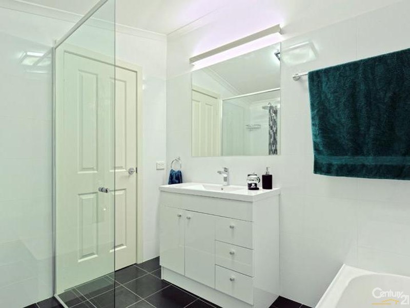 27 Ridley Street, Charlestown NSW 2290