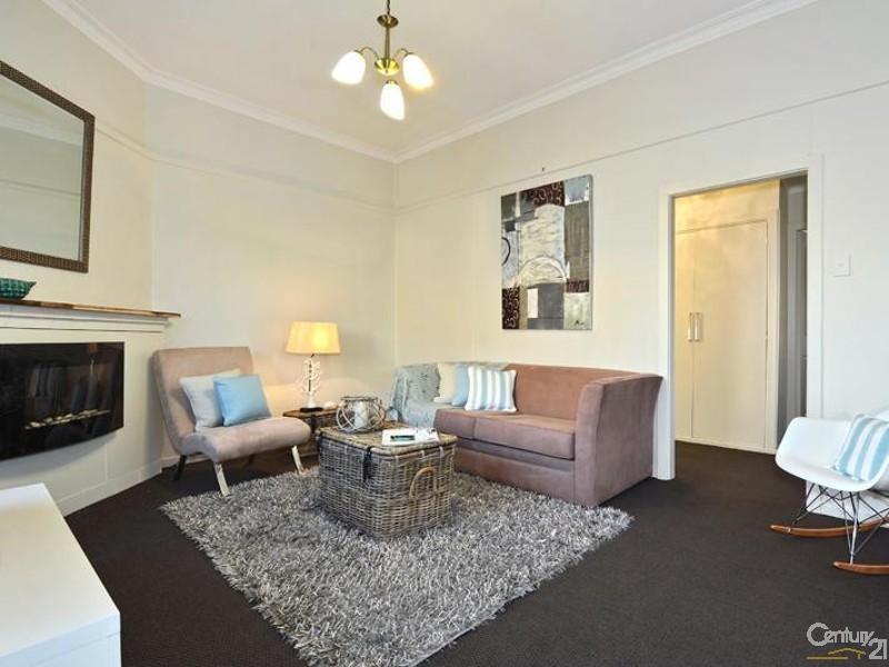 27 Ridley Street, Charlestown NSW 2290