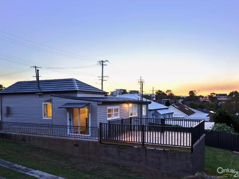 27 Ridley Street, Charlestown NSW 2290