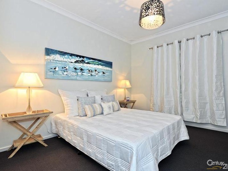 27 Ridley Street, Charlestown NSW 2290