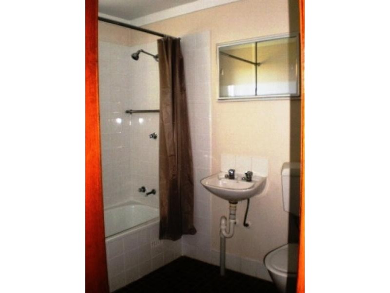 14 Redwood Crescent, Gateshead NSW 2290