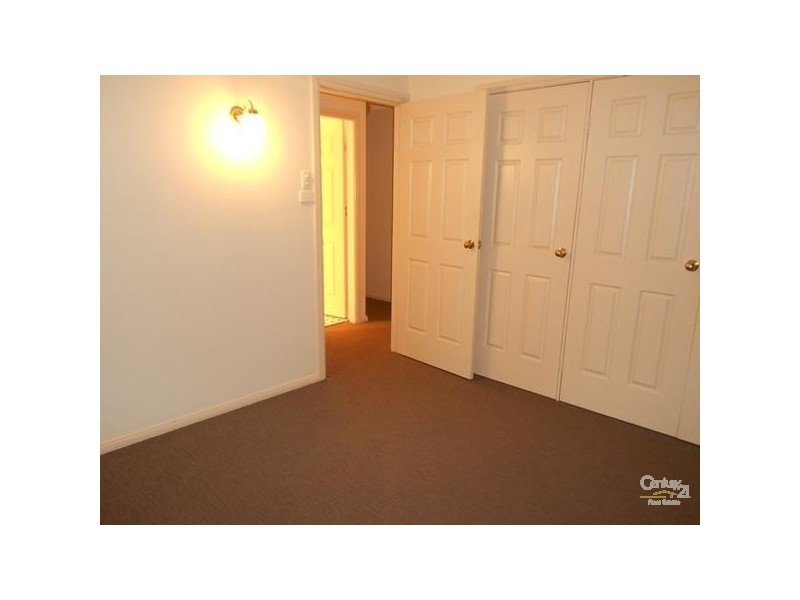 1/24 Queen Street, Warners Bay NSW 2282