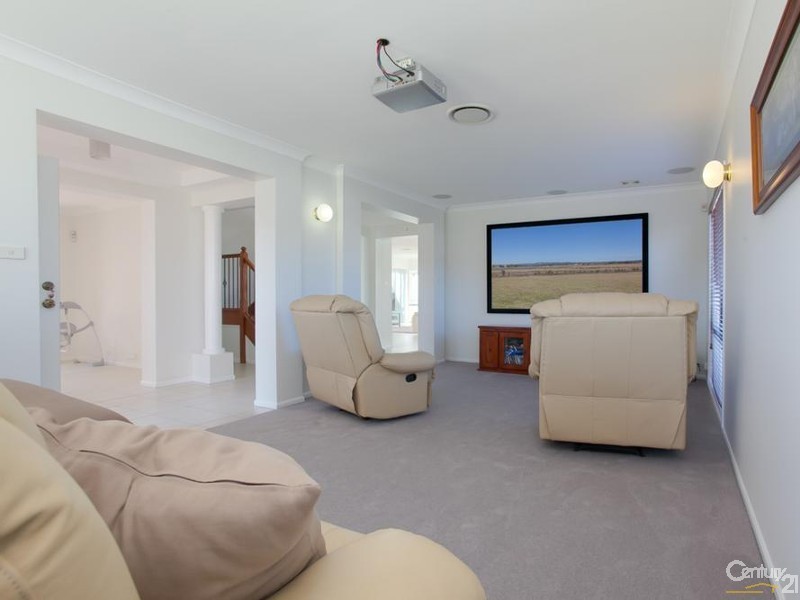 15 Willow Close, Thornton NSW 2322